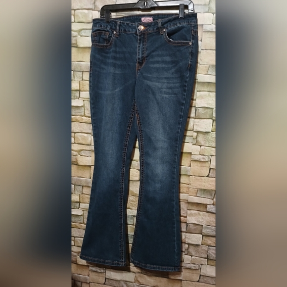 True Luck Jeans Denim - True Luck Bootcut Embellished Jeans Size 14